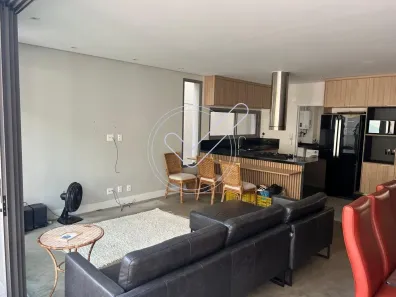 Casa com 3 Quartos para venda ou aluguel, 200m² no Tamboré, Santana de Parnaíba