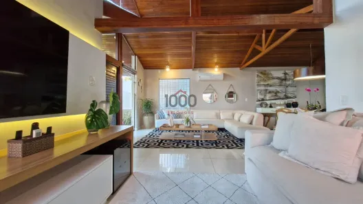 Casa com 3 Quartos à venda, 350m² no Alto dos Pinheiros, Juiz de Fora