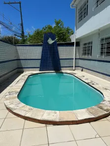 Casa com 5 Quartos para venda ou aluguel, 250m² no Campo Grande, Recife