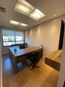 Conjunto Comercial / Sala para alugar, 51m² no Jardim Lambreta, Cotia