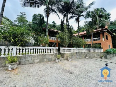 Fazenda / Sítio / Chácara com 5 Quartos para alugar, 650m² no Jardim Itatiaia, Embu das Artes
