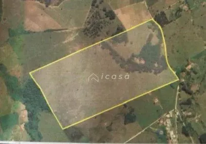 Fazenda / Sítio / Chácara com 4 Quartos à venda, 400m² no Caçapava Velha, Caçapava