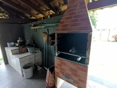 Fazenda / Sítio / Chácara com 3 Quartos à venda, 48400m² no Centro, Laranjal Paulista