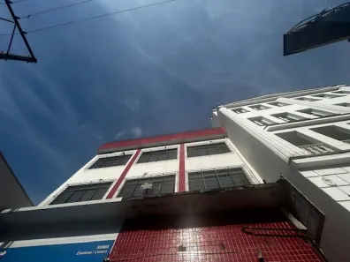 Conjunto Comercial / Sala para alugar, 180m² no Centro, Diadema