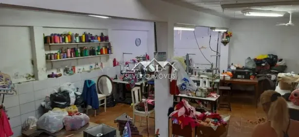 Loja / Salão / Ponto Comercial à venda, 50m² no Chácara Flora, Petrópolis