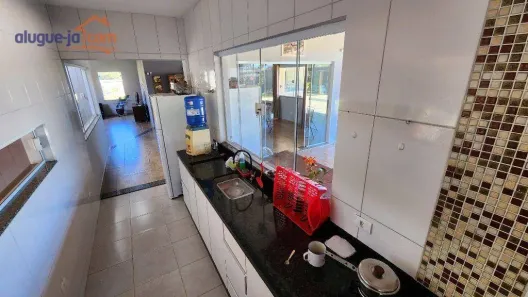 Fazenda / Sítio / Chácara com 5 Quartos à venda, 452m² no Chácara Marambaia, Caçapava