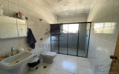 Sobrado com 4 Quartos à venda, 257m² no Jardim Tietê, São Paulo