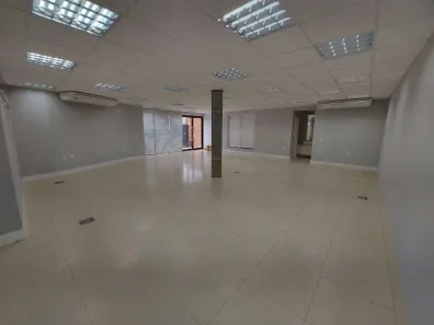 Conjunto Comercial / Sala para alugar, 80m² no Jardim Haruji, Jaguariúna
