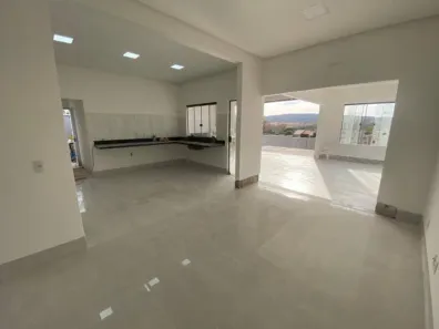 Casa de Condomínio com 4 Quartos à venda, 200m² no Setor Central, Hidrolândia