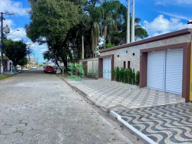 Sobrado com 2 Quartos à venda, 80m² no Jardim Maraba, Mongaguá