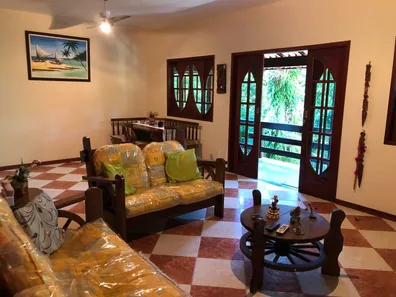 Casa de Condomínio com 3 Quartos à venda, 230m² no Limoeiro, Guapimirim