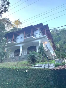 Casa com 4 Quartos à venda, 250m² no Independência, Petrópolis