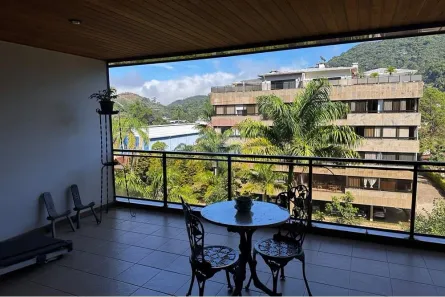 Apartamento com 4 Quartos à venda, 298m² no Duarte Silveira, Petrópolis