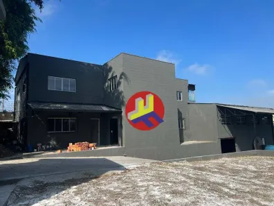 Galpão / Depósito / Armazém para venda ou aluguel, 700m² no Vila Santa Maria, Itapecerica da Serra
