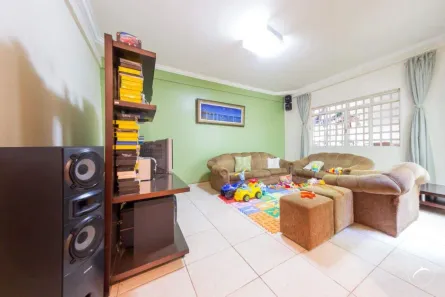 Sobrado com 4 Quartos à venda, 594m² no Park Way, Brasília