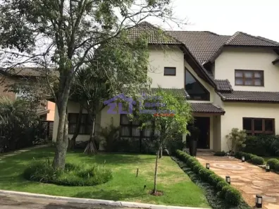 Casa com 4 Quartos para alugar, 927m² no Residencial Morada dos Pássaros-Aldeia da Serra, Barueri