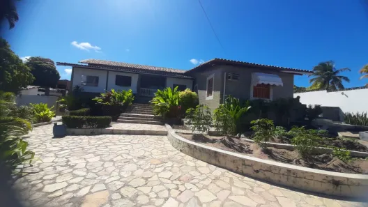 Sobrado com 5 Quartos à venda, 230m² no Carapibus, Conde