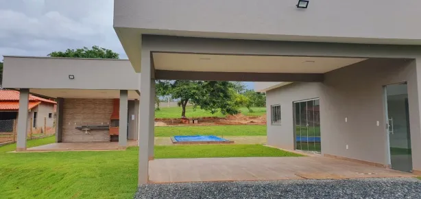 Casa com 4 Quartos à venda, 282m² no Setor Central, Bela Vista de Goiás