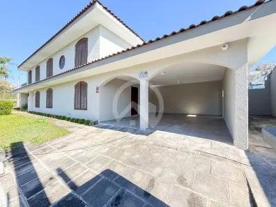 Casa Comercial com 8 Quartos para alugar, 295m² no Jardim Social, Curitiba