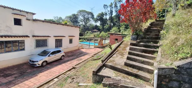 Fazenda / Sítio / Chácara com 6 Quartos à venda, 3500m² no Chácaras Rio-Petrópolis, Duque de Caxias