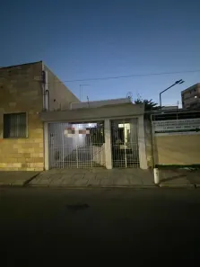 Casa Comercial com 1 Quarto para venda ou aluguel, 94m² no Centro, Campos dos Goytacazes
