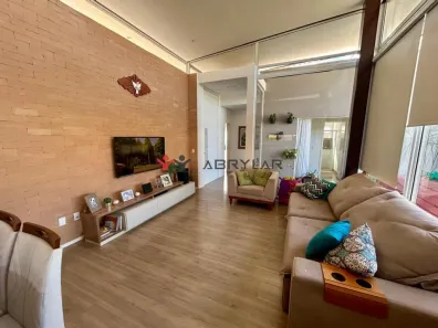 Casa de Condomínio com 3 Quartos para venda ou aluguel, 192m² no Jacaré, Cabreúva