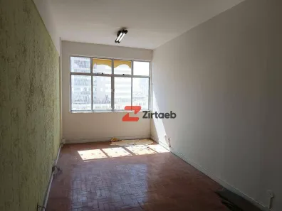 Conjunto Comercial / Sala para alugar, 28m² no Centro, Rio de Janeiro