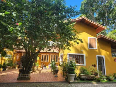 Fazenda / Sítio / Chácara com 3 Quartos para alugar, 461m² no Invernada, Embu das Artes