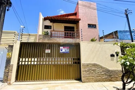 Casa com 4 Quartos à venda, 280m² no Pereira Lobo, Aracaju