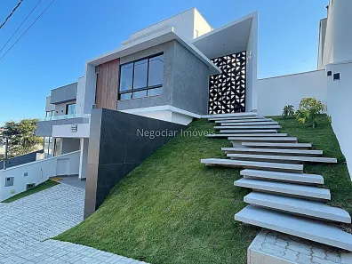 Casa com 4 Quartos à venda, 410m² no Novo Horizonte, Juiz de Fora