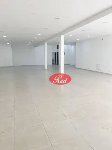Loja / Salão / Ponto Comercial para alugar, 270m² no Vila Romanópolis, Ferraz de Vasconcelos