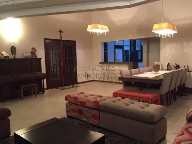 Sobrado com 3 Quartos à venda, 329m² no Pastoril, Ribeirão Pires