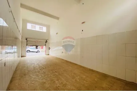 Loja / Salão / Ponto Comercial para alugar, 61m² no Centro, Atibaia