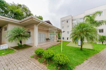 Apartamento com 3 Quartos para alugar, 54m² no Osasco, Colombo