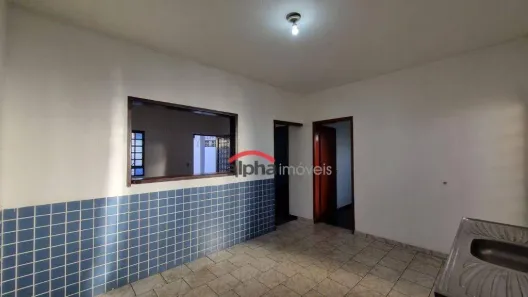 Casa com 2 Quartos para alugar, 70m² no Vila Menuzzo, Sumaré