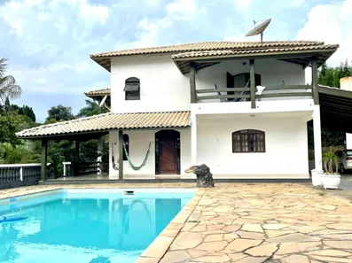 Casa de Condomínio com 4 Quartos à venda, 2500m² no Centro, 