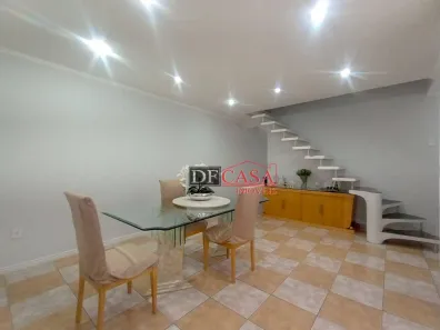 Sobrado com 3 Quartos à venda, 120m² no Jardim Alto Alegre (São Rafael), São Paulo