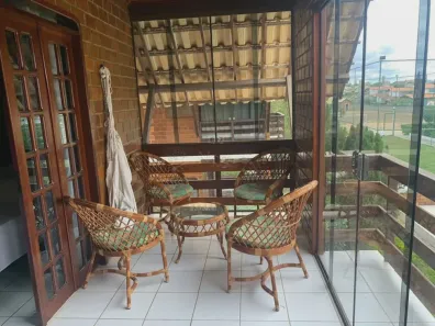 Casa de Condomínio com 4 Quartos à venda, 140m² no Alpes Suiços, Gravatá