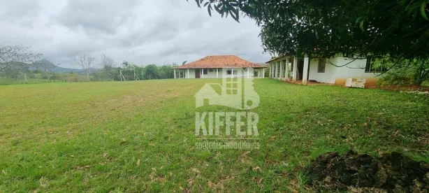 Fazenda / Sítio / Chácara com 4 Quartos à venda, 300m² no Boa Esperança, Rio Bonito