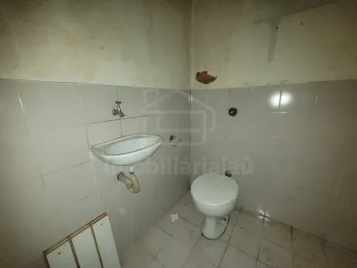 Loja / Salão / Ponto Comercial para alugar, 50m² no Chácara Braz Miraglia, Jaú