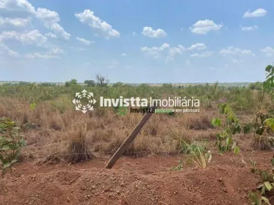 Fazenda / Sítio / Chácara à venda, 250m² no Centro, Cristalândia