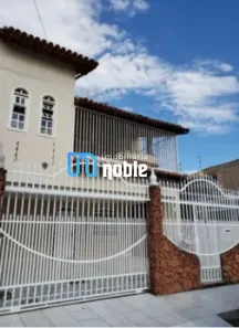 Sobrado com 6 Quartos à venda, 160m² no Guará II, Brasília
