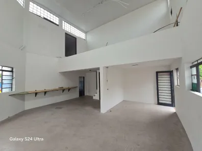 Prédio Inteiro à venda, 100m² no Centro, Itatiba