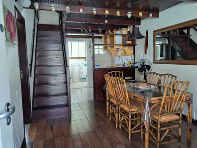 Casa de Condomínio com 2 Quartos à venda, 100m² no Centro, Arraial do Cabo
