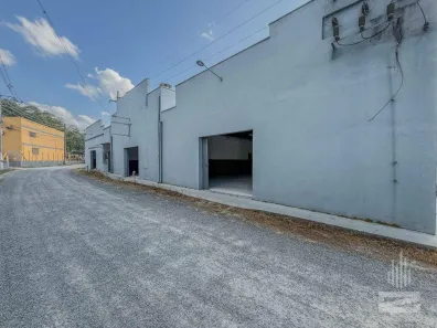 Galpão / Depósito / Armazém para alugar, 500m² no Do Salto, Blumenau
