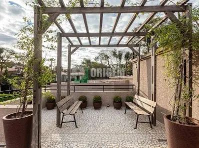 Casa de Condomínio com 3 Quartos para alugar, 157m² no Jardim Social, Curitiba
