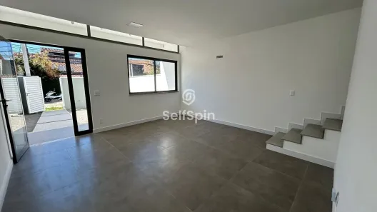 Casa de Condomínio com 3 Quartos para alugar, 145m² no Itaipu, Niterói