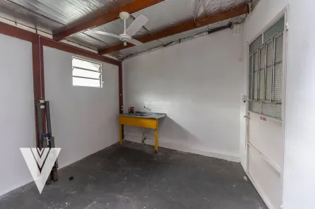 Conjunto Comercial / Sala para alugar, 110m² no Água Verde, Blumenau