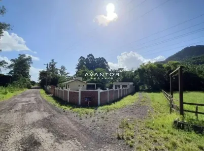 Fazenda / Sítio / Chácara com 3 Quartos à venda, 171m² no Palma, Santa Maria