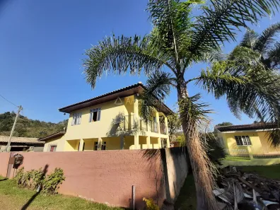 Sobrado com 3 Quartos à venda, 135m² no Paiol de Baixo, Campina Grande do Sul